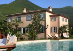 Villa al Boschiglia Luxury Retreat